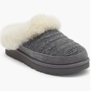 Cluggette Genuine Shearling Lined Indoor/Outdoor Slipper (Women)